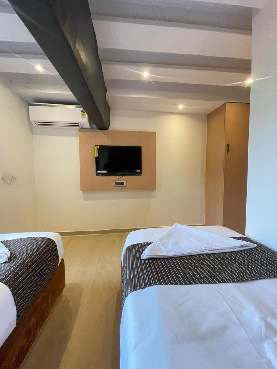 Hotel Winton 孟买 外观 照片