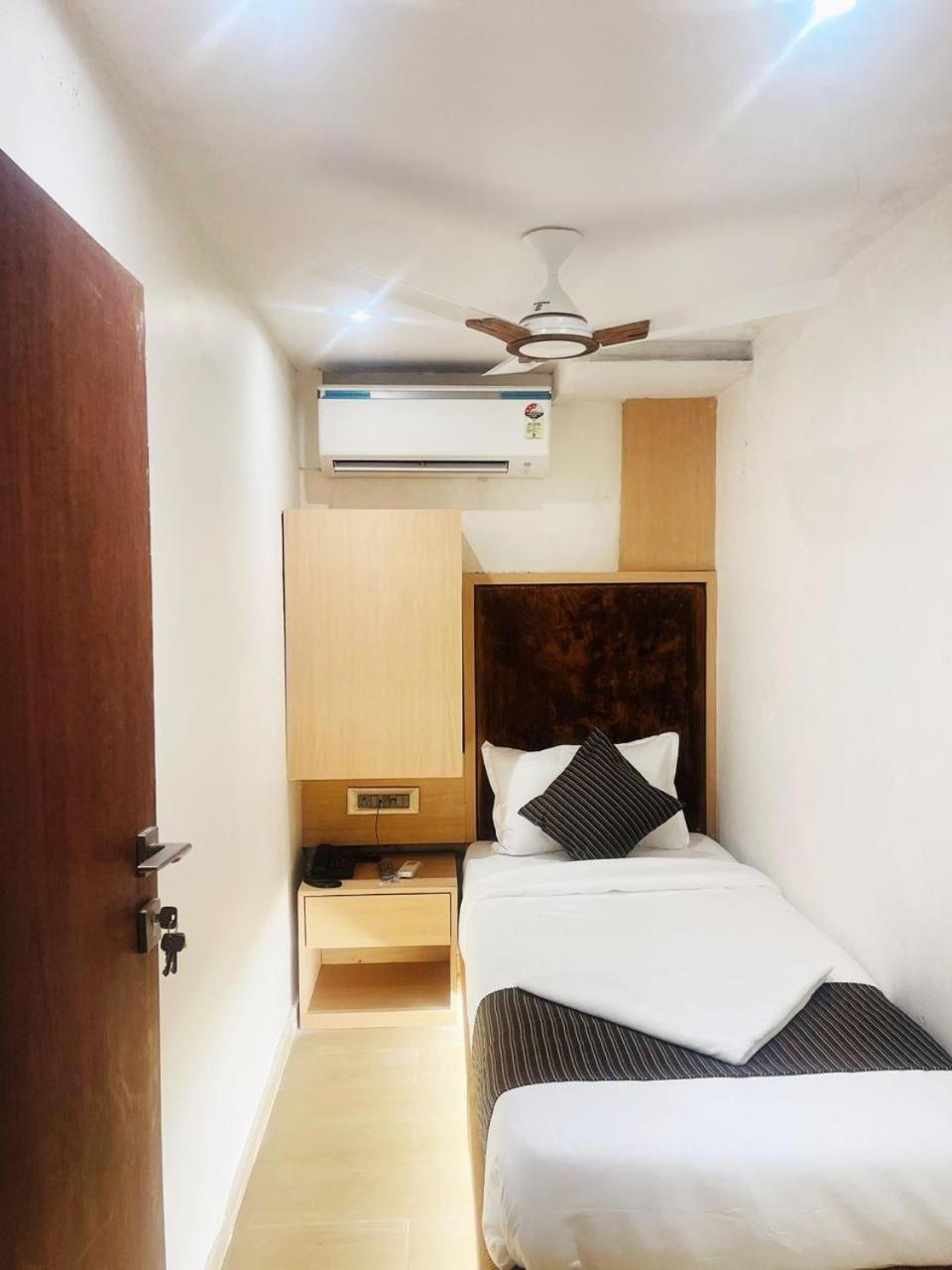 Hotel Winton 孟买 外观 照片